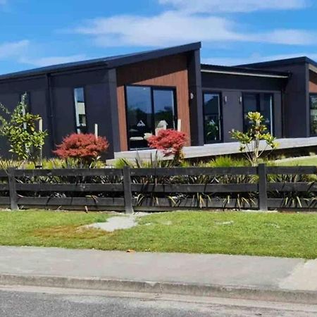 Miss Eastons Whare Villa Westport Ngoại thất bức ảnh