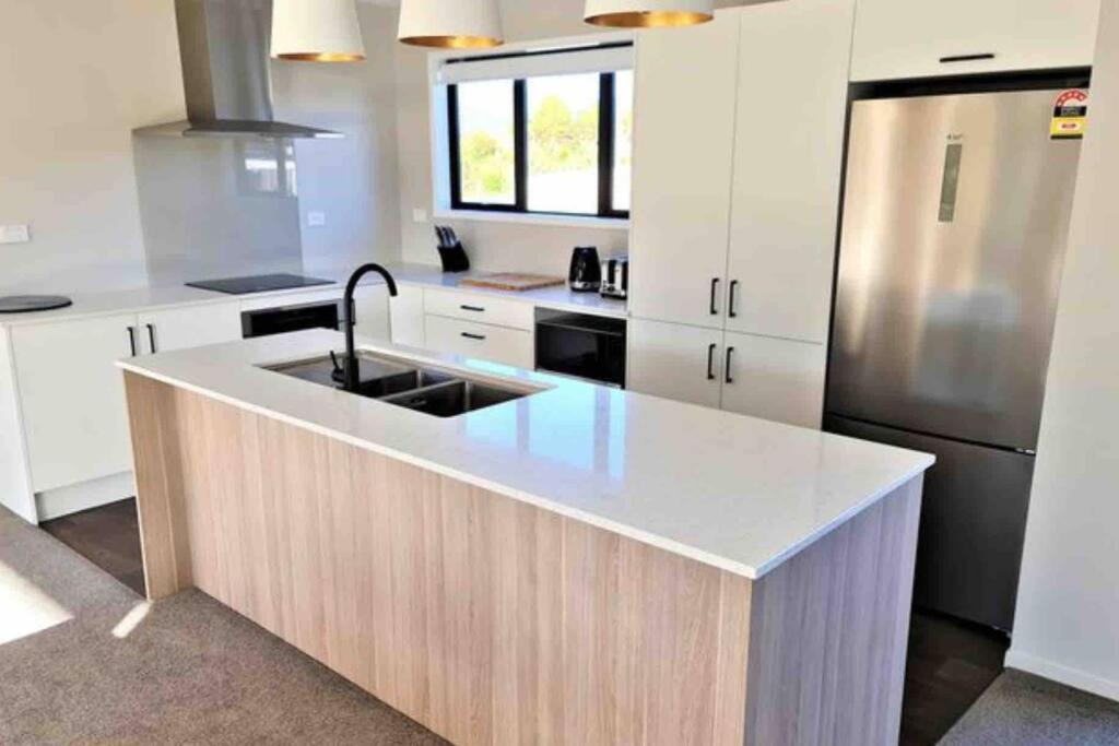 Miss Eastons Whare Villa Westport Ngoại thất bức ảnh